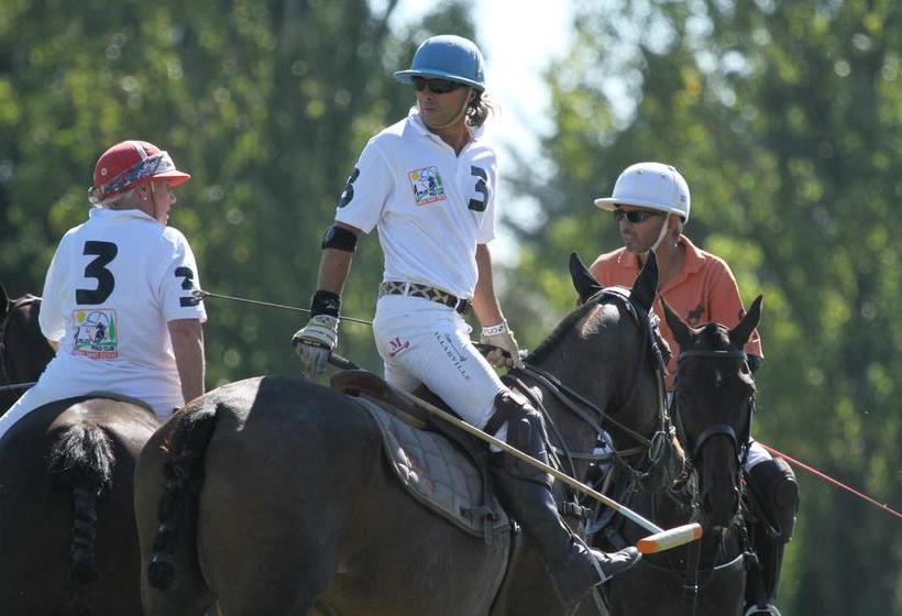 Bed and Breakfast Haras Saint Esteve