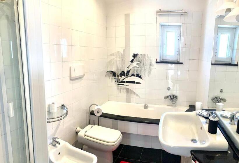 تختخواب و صبحانه La Casa Sui Tetti