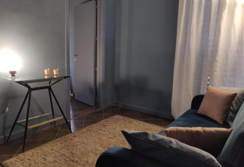 تختخواب و صبحانه Le Stanze Del Cioccolato