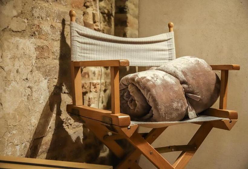 تختخواب و صبحانه Locanda Ponte Dante