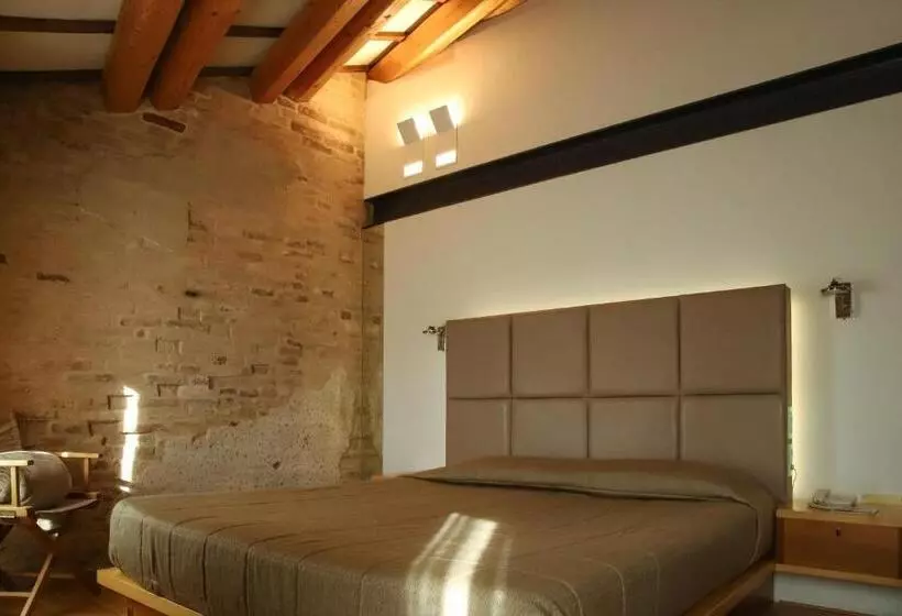 تختخواب و صبحانه Locanda Ponte Dante