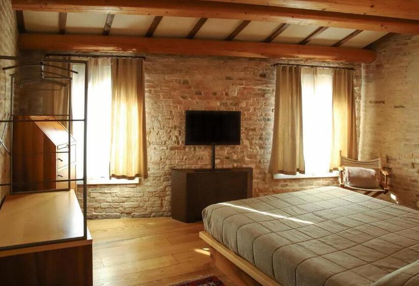 تختخواب و صبحانه Locanda Ponte Dante