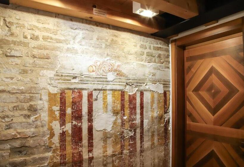 تختخواب و صبحانه Locanda Ponte Dante