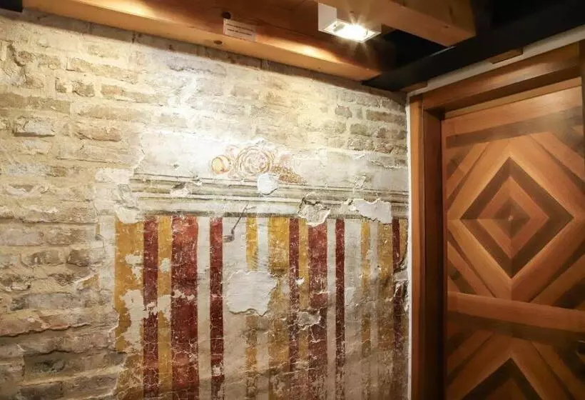 تختخواب و صبحانه Locanda Ponte Dante