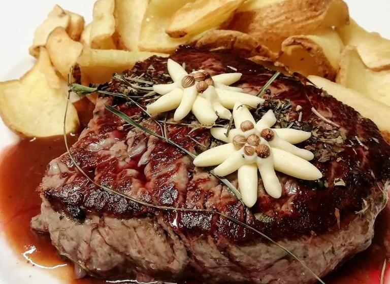 צימר Rifugio Capanna Passo Valles