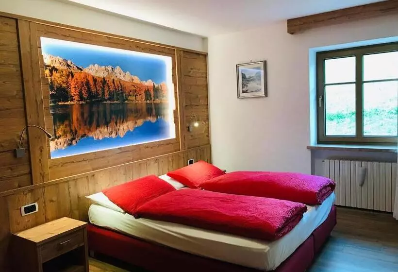 ベッドアンドブレックファースト Rifugio Capanna Passo Valles