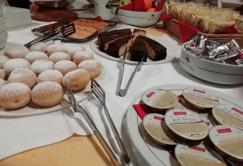 צימר Rifugio Capanna Passo Valles