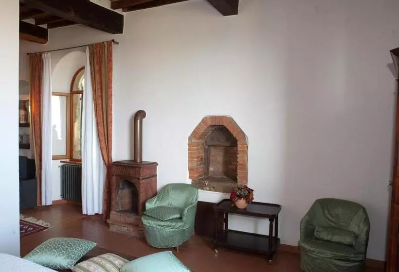 ホテル Albergo Santa Chiara