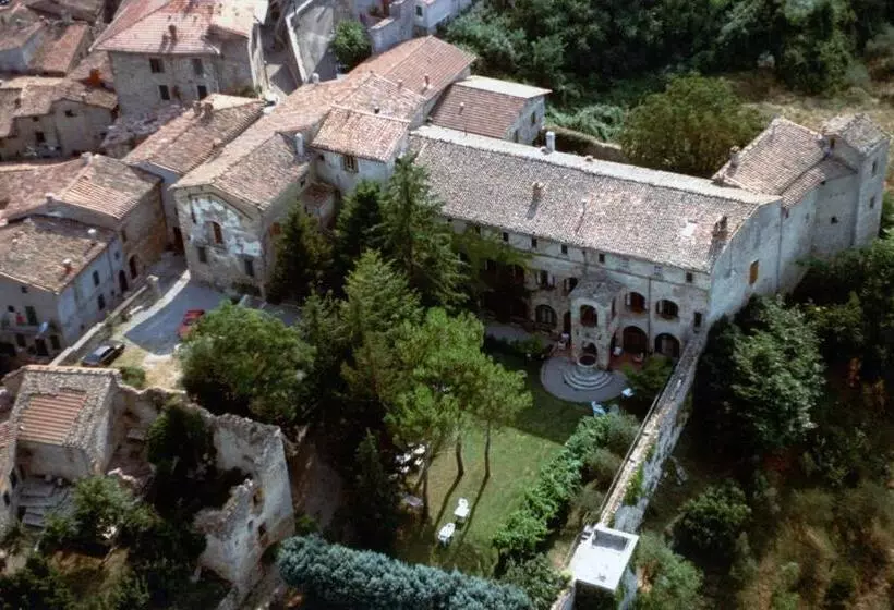 ホテル Albergo Santa Chiara