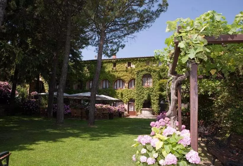 ホテル Albergo Santa Chiara