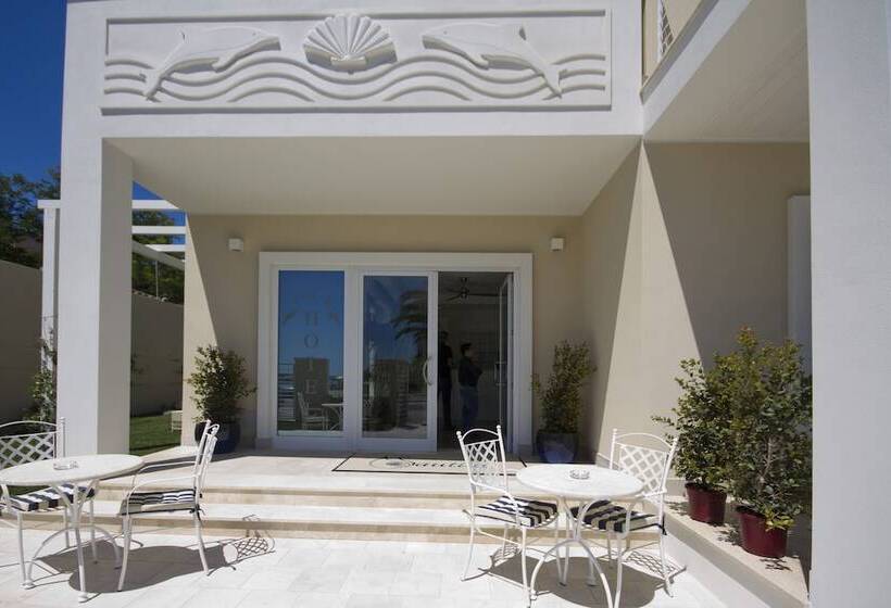 בית מלון כפרי Nautilus