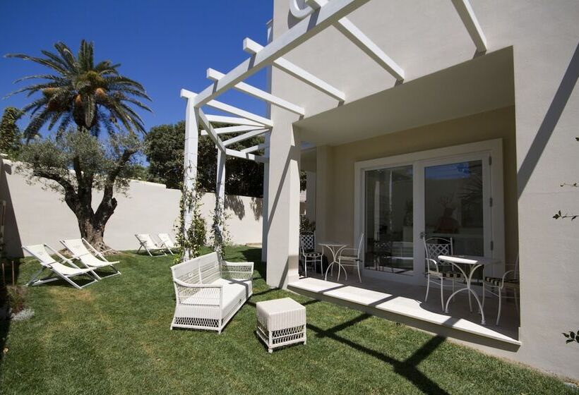 בית מלון כפרי Nautilus