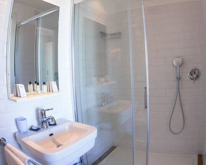 בית מלון כפרי Nautilus