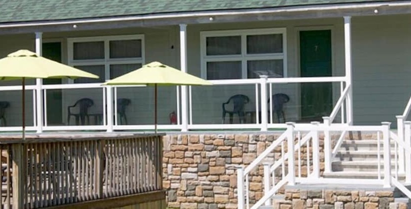 מוטל Shore Meadows Lodge Llc