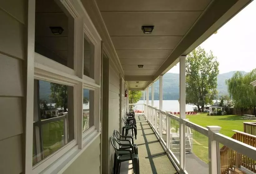 モーテル Shore Meadows Lodge Llc