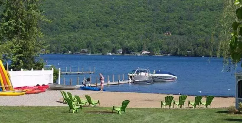 モーテル Shore Meadows Lodge Llc