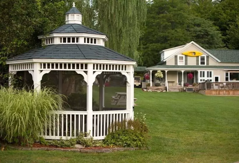 モーテル Shore Meadows Lodge Llc