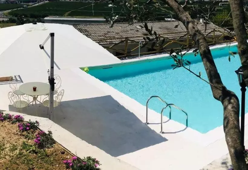 Villa Poggio Ulivo Pool Apartments
