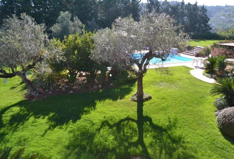 Villa Zagara Luxury Bed And Breakfast