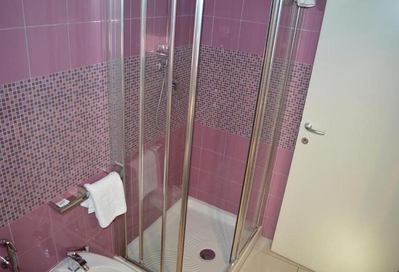 تختخواب و صبحانه Alloggio Le Macine