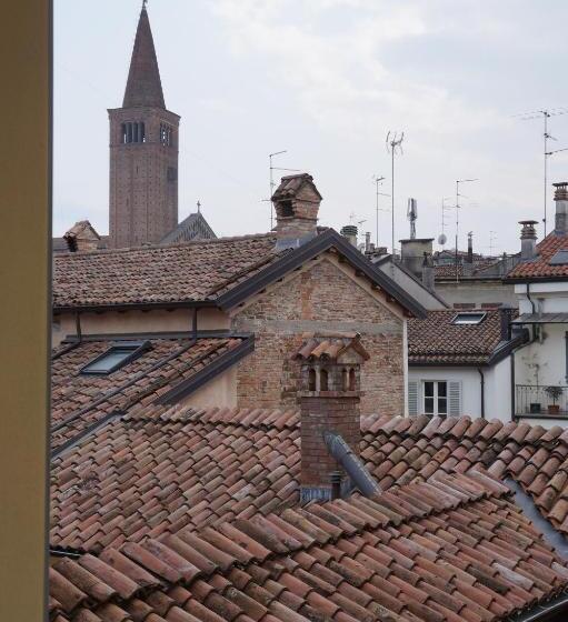 تختخواب و صبحانه Domus San Martino Guesthouse