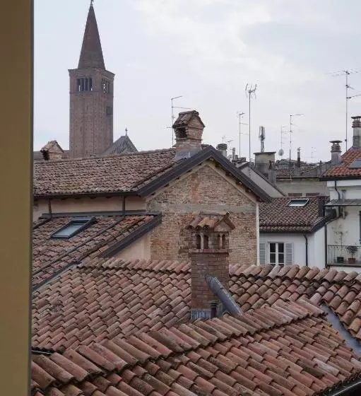 تختخواب و صبحانه Domus San Martino Guesthouse