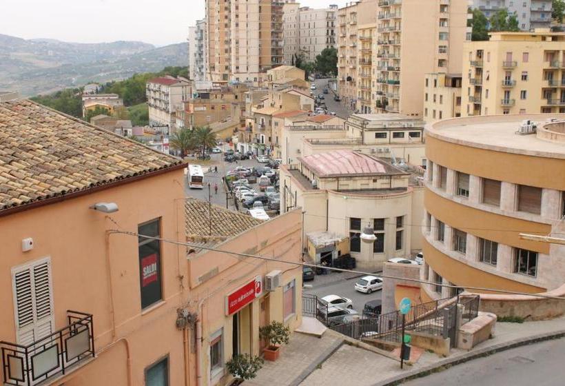 تختخواب و صبحانه Guest House Artemide