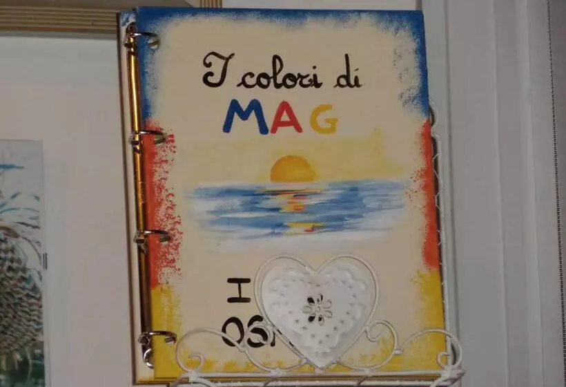 تختخواب و صبحانه I Colori Di Mag