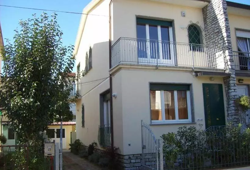 Aamiaismajoitus (B&B) Il Mirto