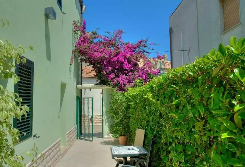 Aamiaismajoitus (B&B) La Casa Del Nonno