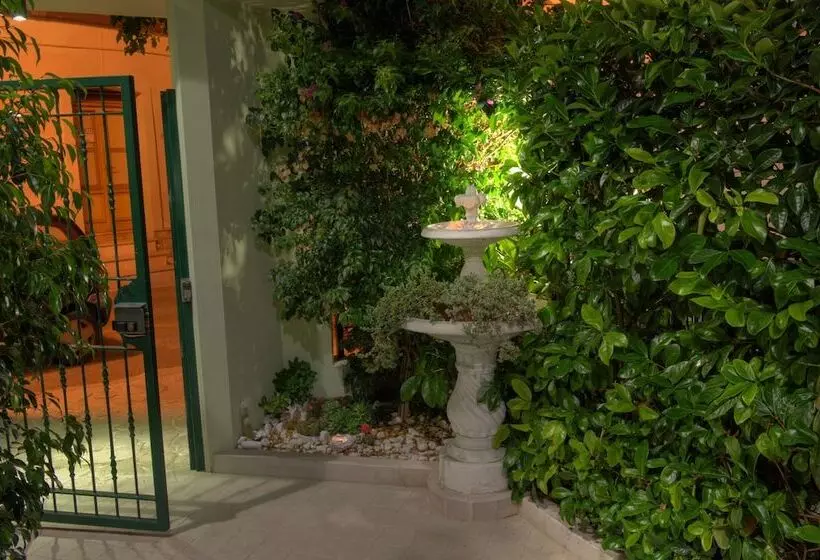 Aamiaismajoitus (B&B) La Casa Del Nonno