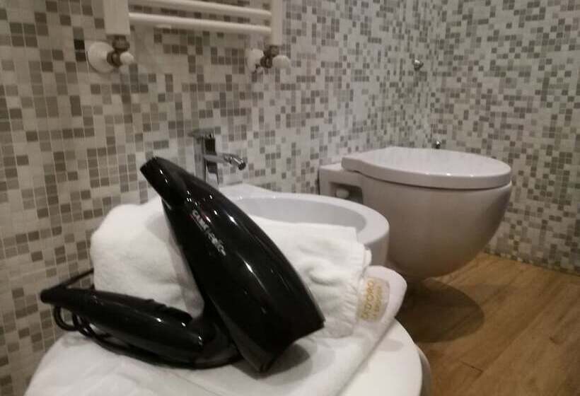 تختخواب و صبحانه Maison Reale