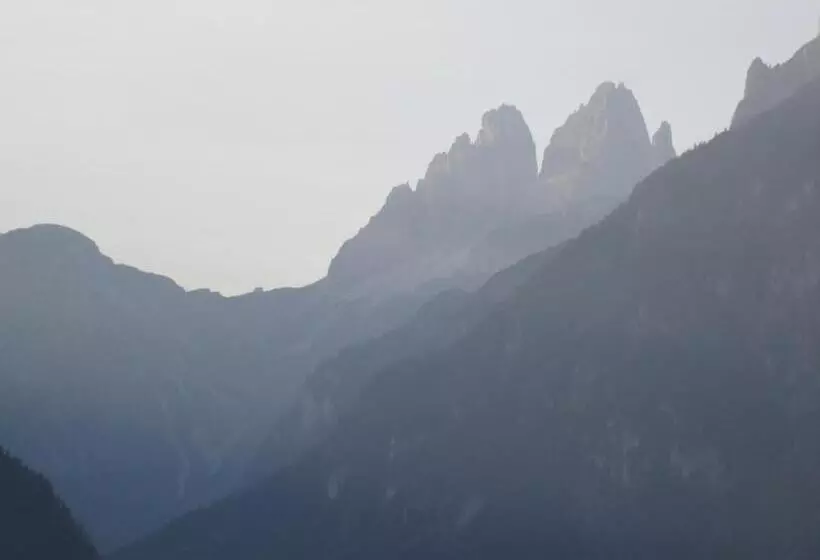 Aamiaismajoitus (B&B) Meublè Blue House