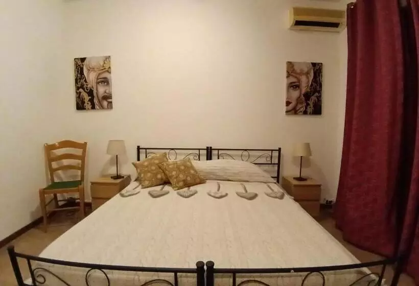 ベッドアンドブレックファースト San Nicolò House