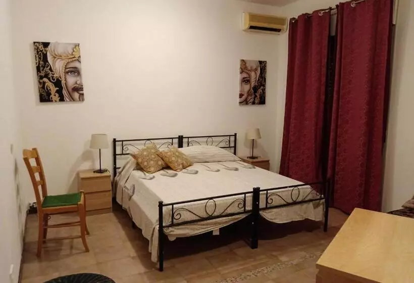 ベッドアンドブレックファースト San Nicolò House