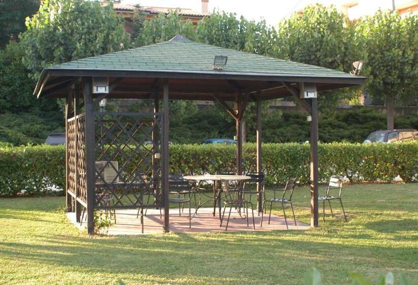 호텔 Albergo El Rancho