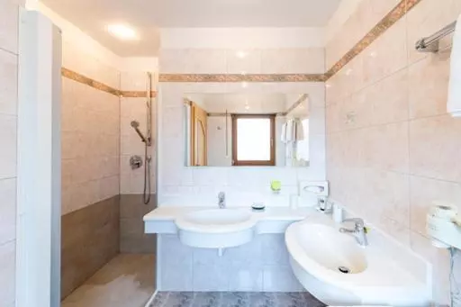 هتل Moserhof