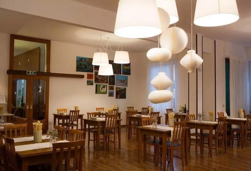 ホテル Villa Gloria