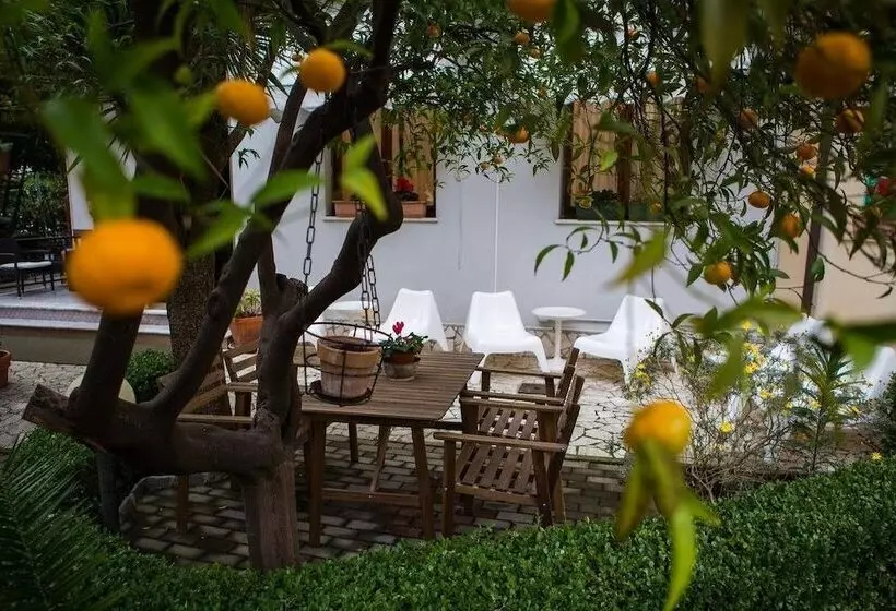 ホテル Villa Gloria