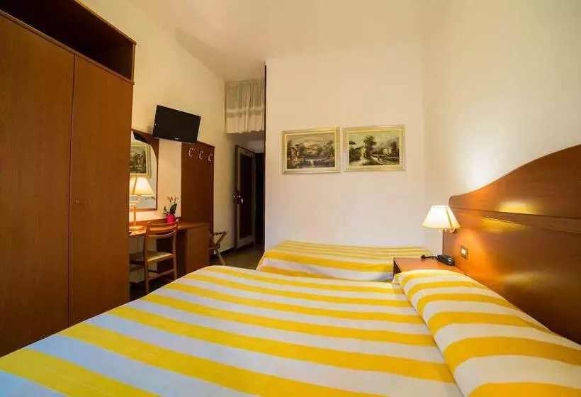 ホテル Villa Gloria