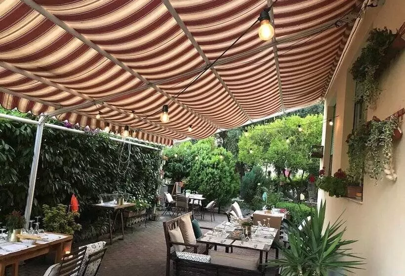 ホテル Villa Gloria