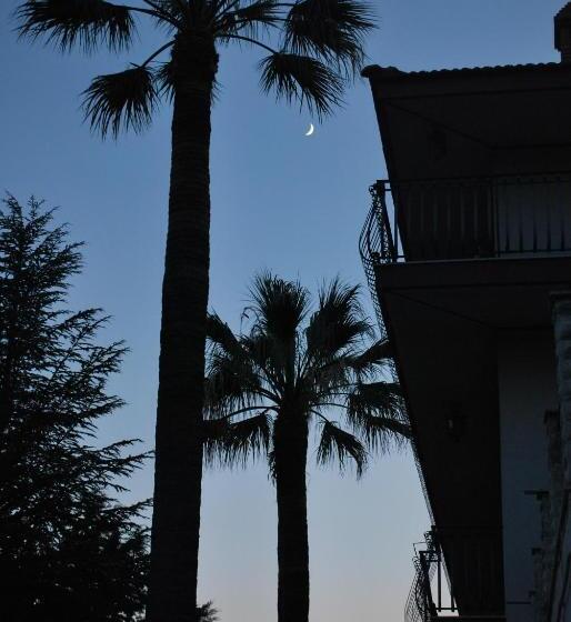 צימר Agritrinacria Rooms