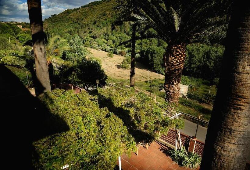 צימר Agritrinacria Rooms