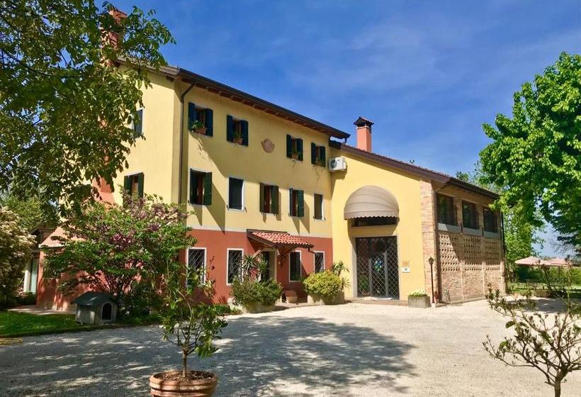 مبيت وإفطار Al Vecchio Fienile