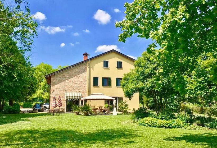 مبيت وإفطار Al Vecchio Fienile