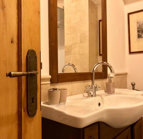 مبيت وإفطار Al Vecchio Fienile