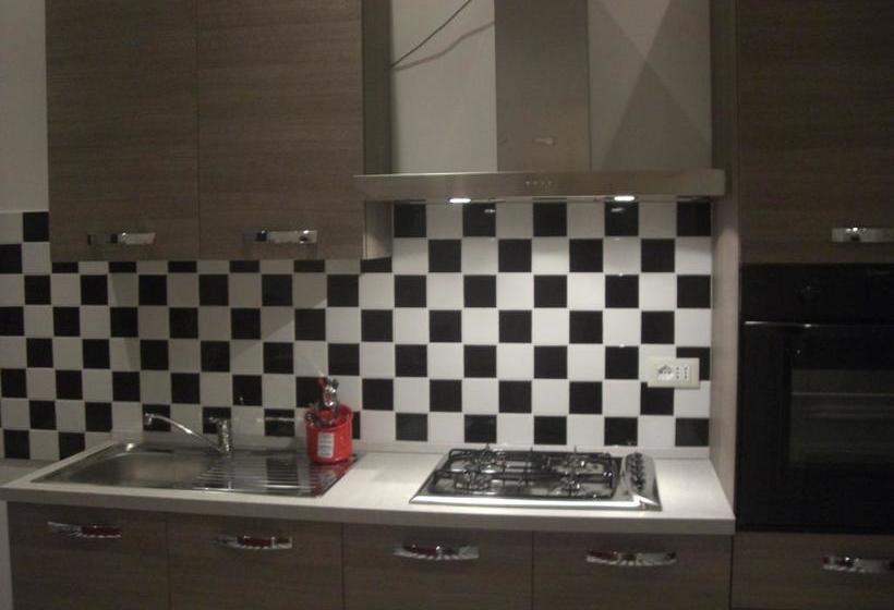 Nocleg ze śniadaniem Domus Cestia