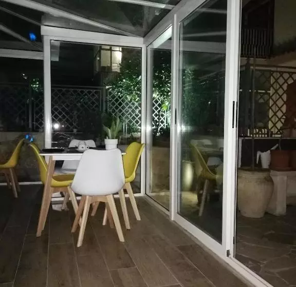 Aamiaismajoitus (B&B) Il Giardino Dei Limoni