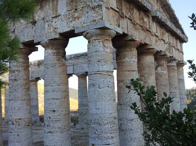 Nocleg ze śniadaniem La Suite Di Segesta