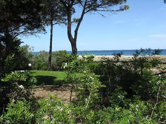 تختخواب و صبحانه Mirto E Mare